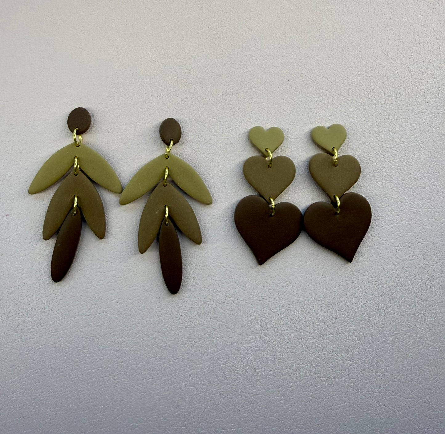 Mocha Dangles