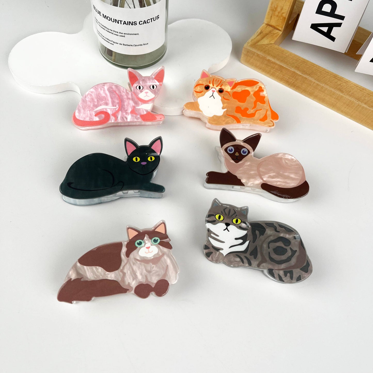 Cat style animal hair claw clip