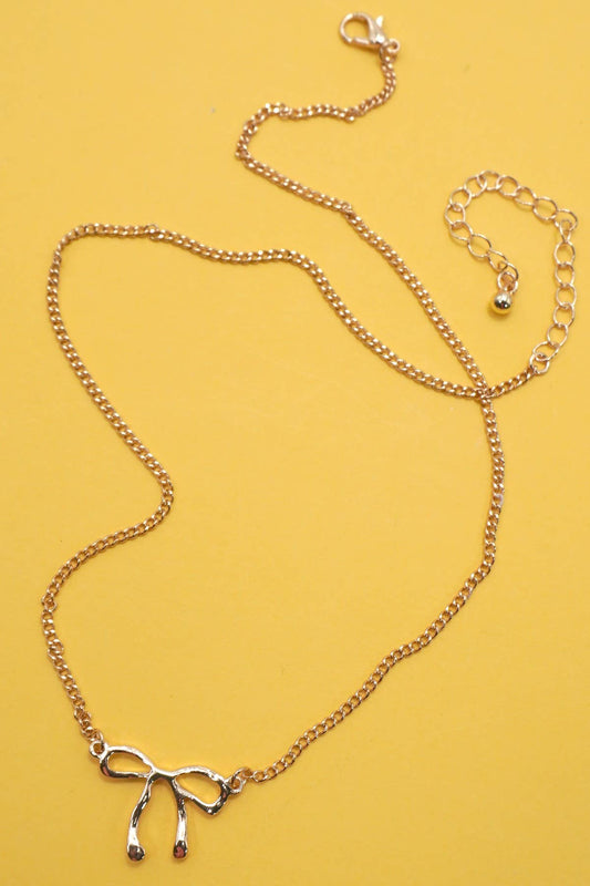 CLASSIC HAMMERED BOW NECKLACE | 31N50532