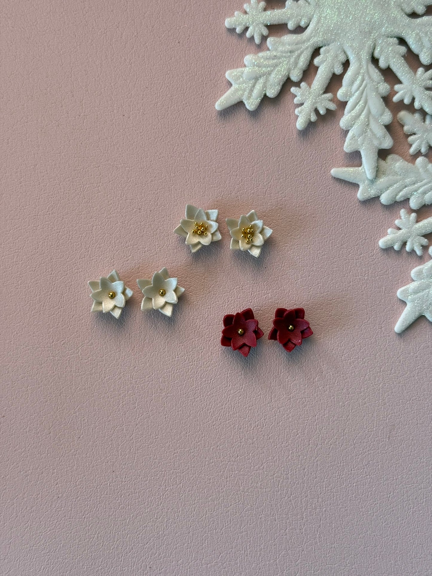 Poinsettia Studs