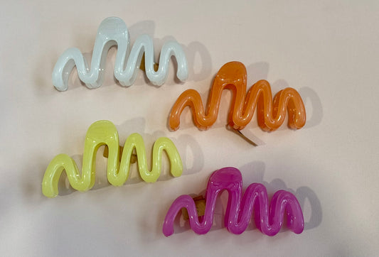 Wavy Claw Clips