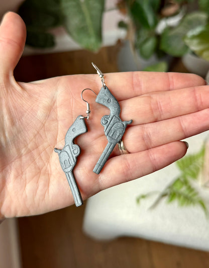 Revolver Dangles